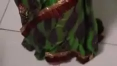Oynat Hint bhabi sıcak dışarı sızıntı görüntüleyebilirsiniz