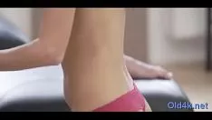Putar Missyie brunet yang cantik suka mengungkapkan godaan