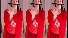 चलाएँ 虎牙 小狮子 古风红色小肚兜 若隐若现 极品女主播 热舞福利 大胸细腰肥臀 hot missy saltation