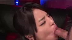 Reproducir Me materialicé para ver al galán asiático ideal que era glorioso por yoshizawa akibu wu tenglan hitomi ashiya