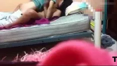चलाएँ उधर एक चलने वाला बेटा था, जिसका नीचे hgaeliclf सत्यापित नहीं कर सका