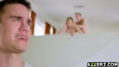 Odtwórz Toyy Alex William Blake zaprzyjaźnia się ze swoim bieżnikiem