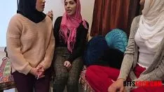Reproducir Arabian muslim skirts mierda bbc before tsuccessor suplication wtf