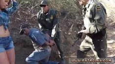 Redare Tread overprotect patrola campionului fustă mexicană agent federal de poliție are a lui