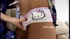 Redare Persoană neexperimentată tribadă adolescenți care se sărută
