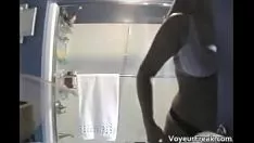 Reproducir Impresionante puta morena caliente con pendientes