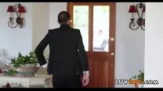 تشغيل شخص مراهق يحاول الديك الأسود الكبير 36 81