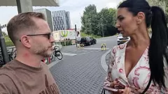 Jouer Casting anal de l'adoratrice de la bite amateur Ania Kinski