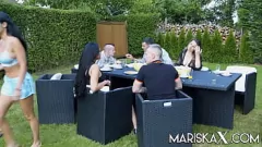 Oynat Mariska'nın Nelly Kent, Tanya Virago ve Çift Penetrasyonlu Yaramaz Dörtlüsü