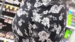 Reproduzir Wedgie grosso de Ebony MILF cheio de porra - ela não se cansa!