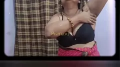 Play Telugu Aunty Pranavi in Dirty Talk Cumshot Action
