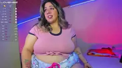 Riproduci CHUBBY BBW Coraline Latino si bagna e selvaggio sulla webcam