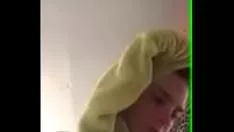 播放 珍贵的小姐后来淋浴